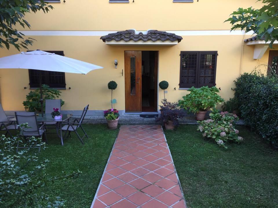"Lilla" Bed & Breakfast Calci Ngoại thất bức ảnh